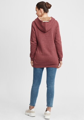 Oxmo Sweatshirt 'Vicky Pile Hood Long' in Red