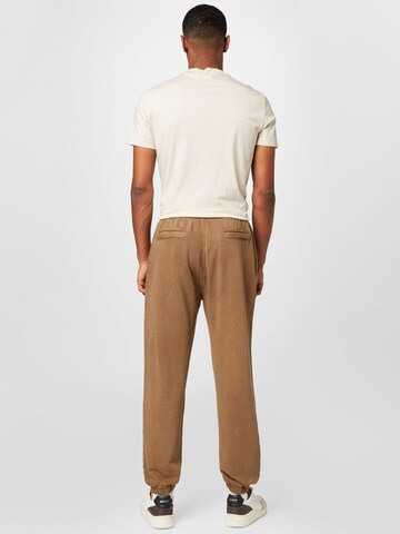 !Solid Tapered Pants in Brown