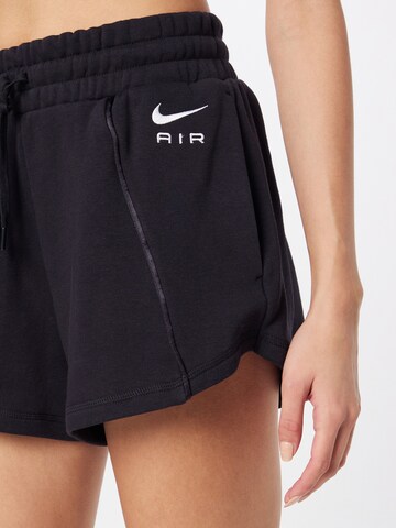 Nike Sportswear tavaline Püksid, värv must