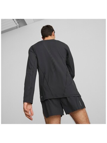 Maglietta 'Run Cloudspun Ls Tee' di PUMA in nero