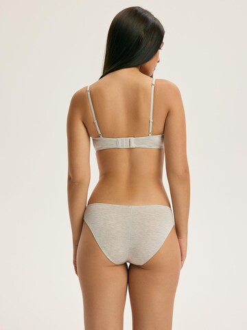 Panty 'Slip Comfie, Modal Jersey, mit Baumwollzwickel, normale Leibhöhe' di ESOTIQ in grigio