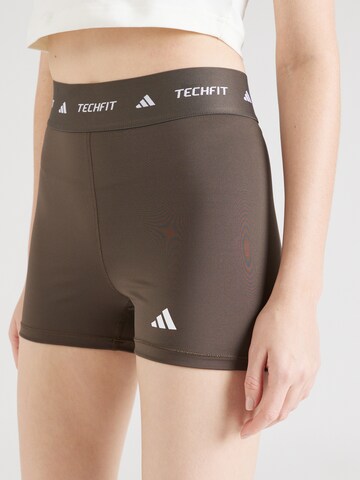 ADIDAS PERFORMANCE Skinny Sportshorts in Braun