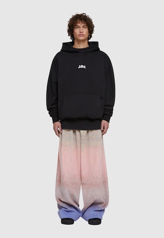 Felpa 'Beautiful Chaos Pink' di Lost Youth in nero