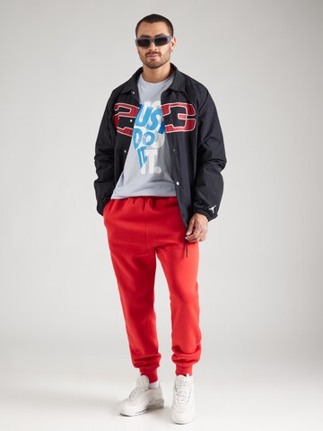 Nike Sportswear Футболка в Серый