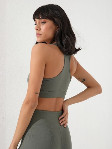 Tommy Life Sporttop in Groen