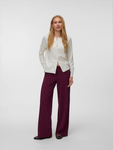 Wide Leg Pantalon 'VMZamira' VERO MODA en rouge