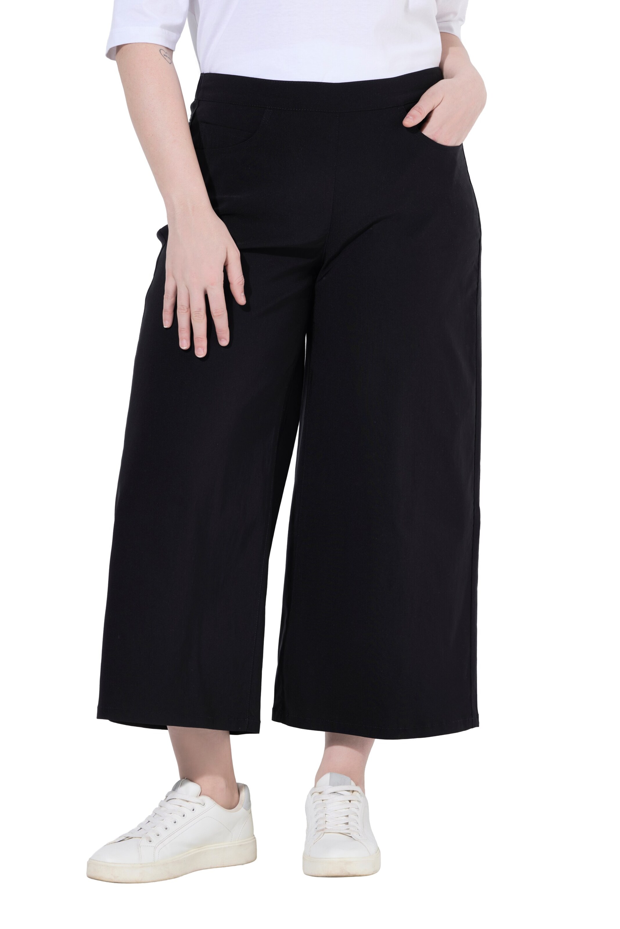 Ulla Popken Wide Leg Hose in Schwarz: Vorderseite