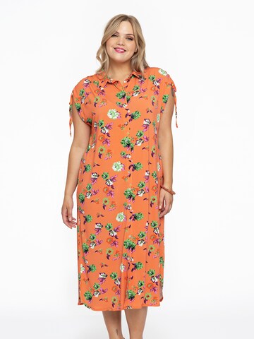 Robe-chemise Yoek en orange : devant