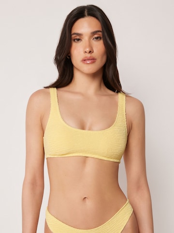 CALZEDONIA Bralette Bikini Top 'Crinkle Waves' in Yellow: front