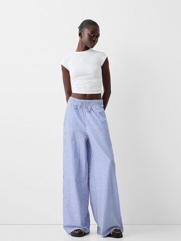 Bershka Wide Leg Hose in Blau