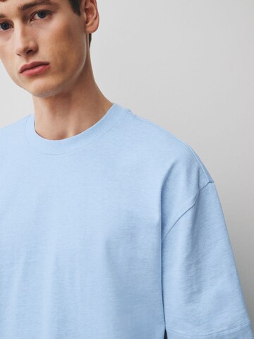 T-Shirt Next en bleu