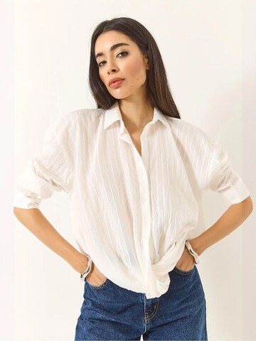 Bianco Lucci Blouse in Wit