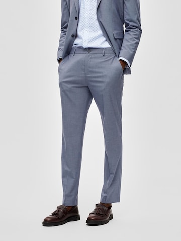 Coupe slim Pantalon à plis 'Liam' SELECTED HOMME en bleu : devant