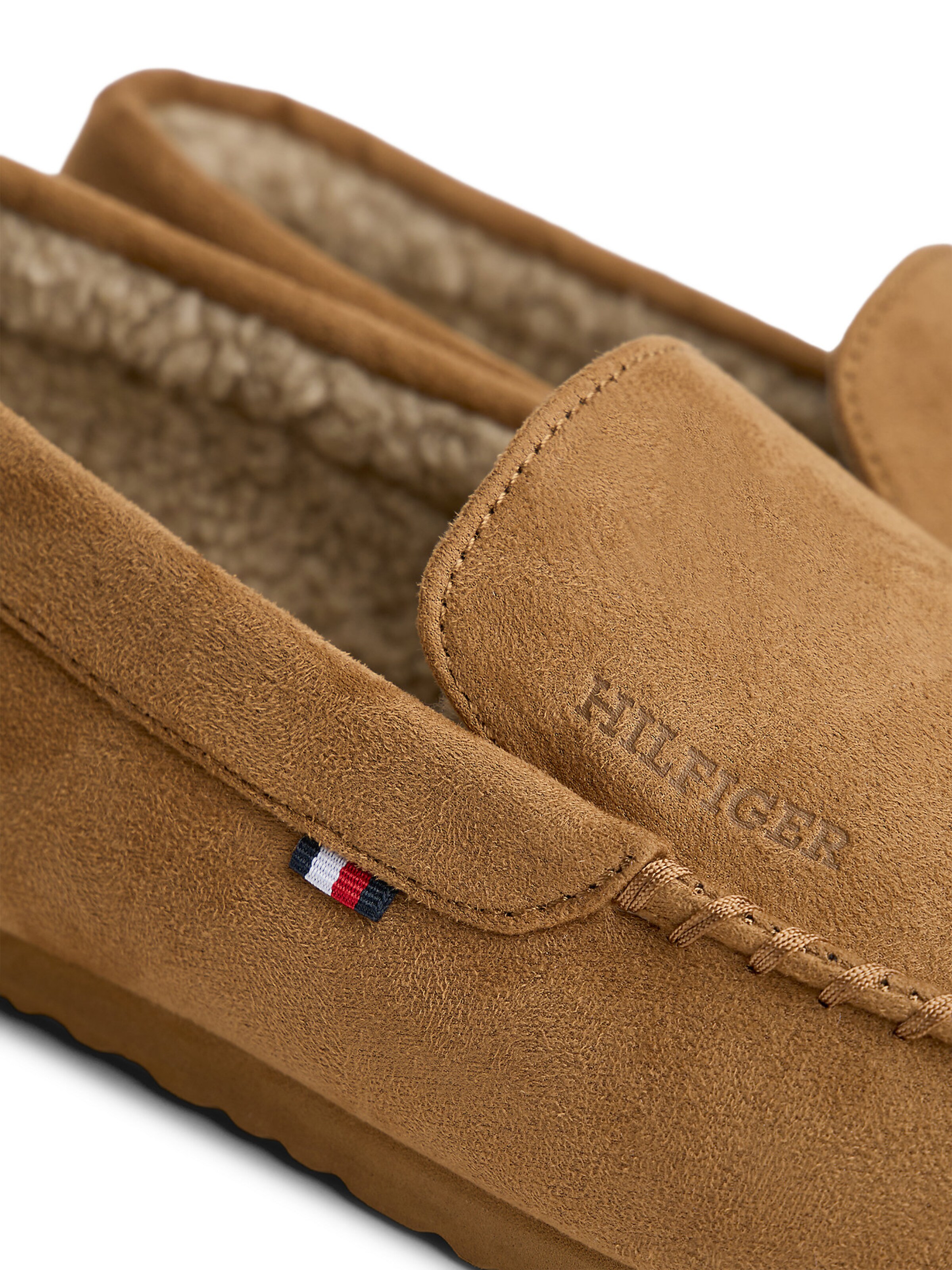 TOMMY HILFIGER Slippers in Brown