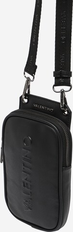 VALENTINO - Bolso de hombro 'FETCH' en negro: frente