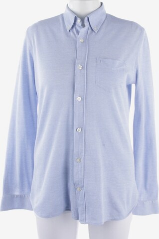 Closed Button Up Shirt in S in Blue: front