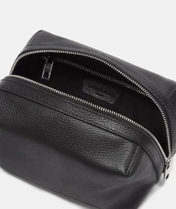 Liebeskind Berlin Cosmetic bag in Black
