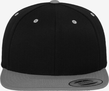 Flexfit Cap in Black