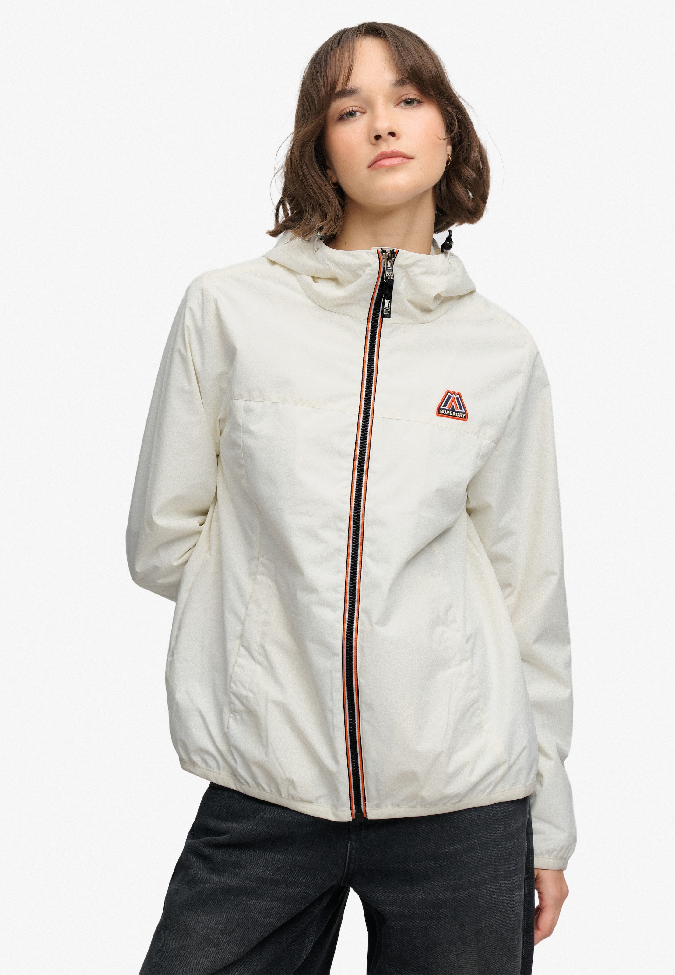 Superdry & Co Átmeneti dzseki 'ESSENTIAL' - fehér: elől
