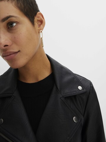 bonprix Jacke in Schwarz