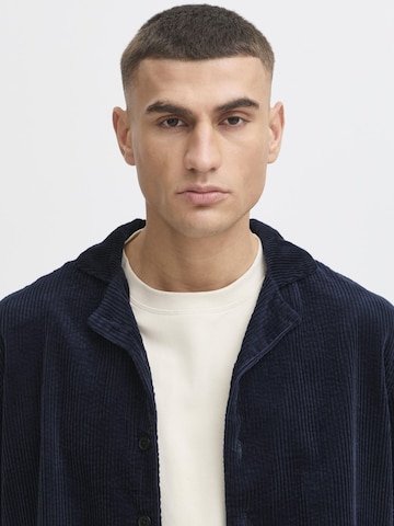 !Solid - Ajuste regular Camisa ' SDOBAN ' en azul