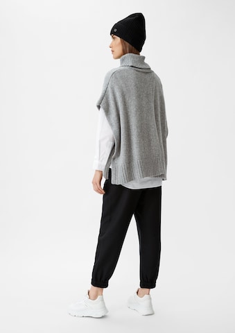 comma casual identity Cape in Grey: back