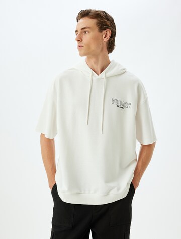 Koton Sweatshirt in White: front