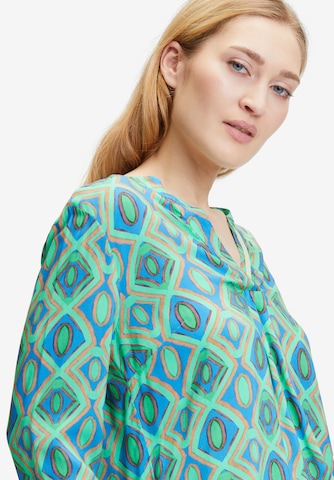 Cartoon Blouse in Blauw