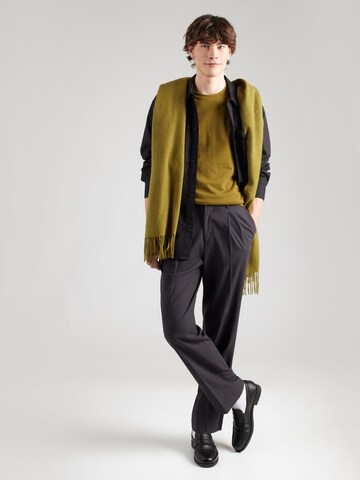 Tricou de la Lyle & Scott pe verde