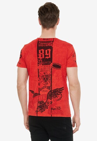 Rusty Neal T-Shirt mit modernem Front & Back Print in Rot
