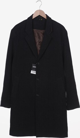 Bexleys Jacket & Coat in M-L in Black: front