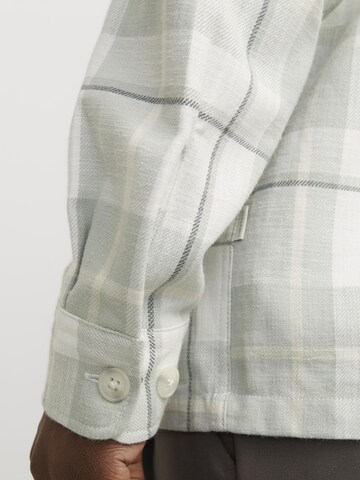 JACK & JONES Comfort Fit Skjorte i grøn