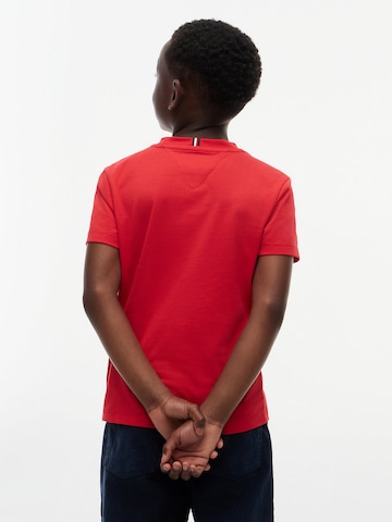 TOMMY HILFIGER T-Shirt in Rot