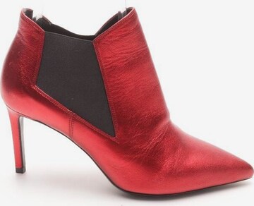 Saint Laurent Dress Boots in 36 in Red: front