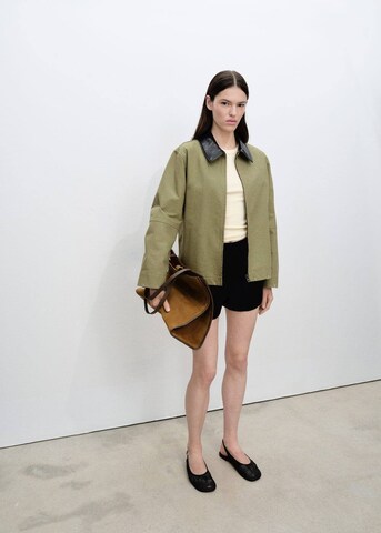 MANGO Jacke in Grün