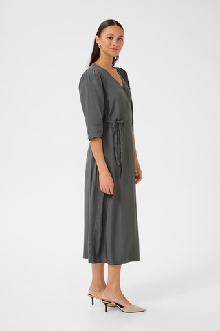 Robe Kaffe en gris