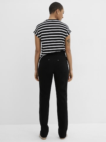 bonprix Regular Hose in Schwarz