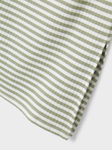 Robe 'NKFSuraja' NAME IT en vert