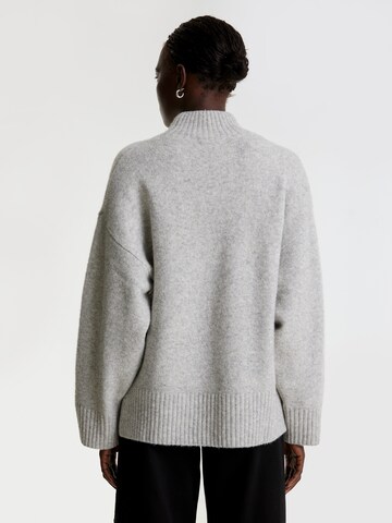 EDITED Pullover 'Jella' in Grau