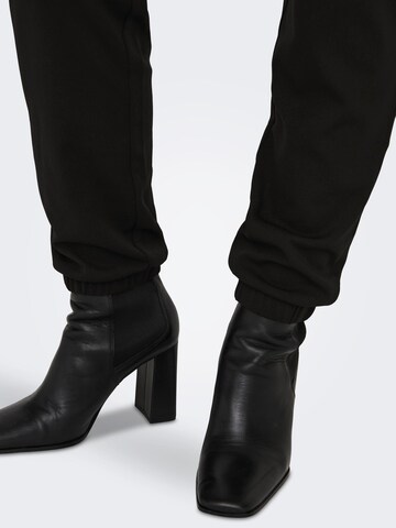 JDY Tapered Cargo trousers 'Mekko' in Black