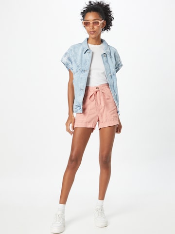 Pepe Jeans Regular Shorts 'NILA' in Orange