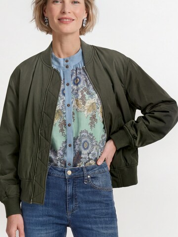Giacca di mezza stagione di Rich & Royal in verde: frontale