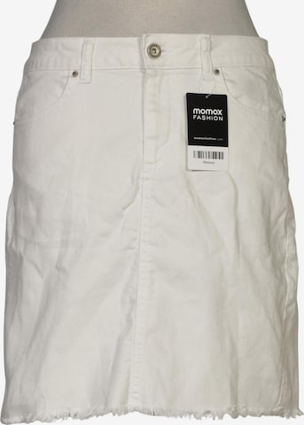 PIECES Rock M in Weiß: Vorderseite