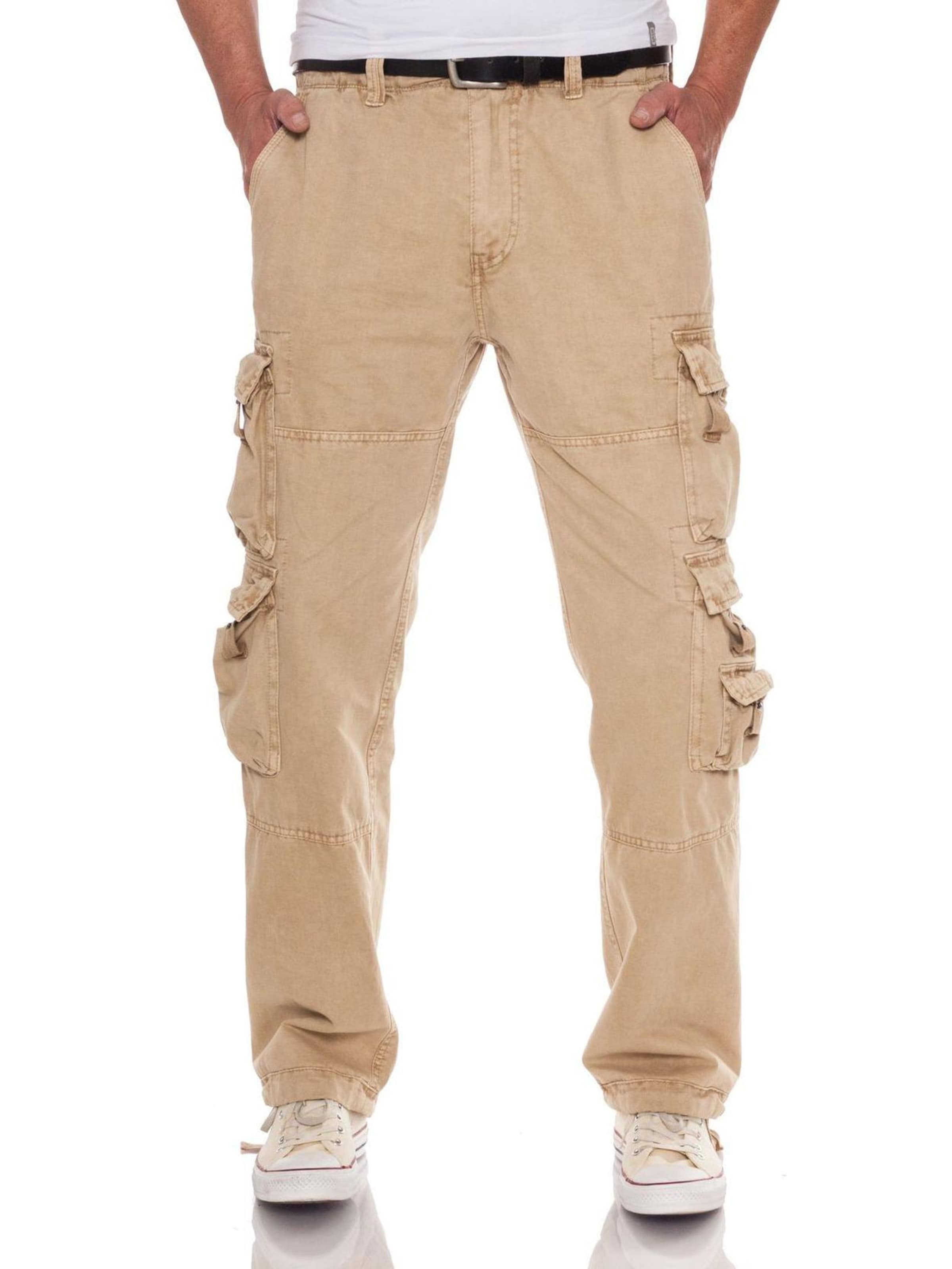 JETLAG Regular Cargo Pants in Beige: front