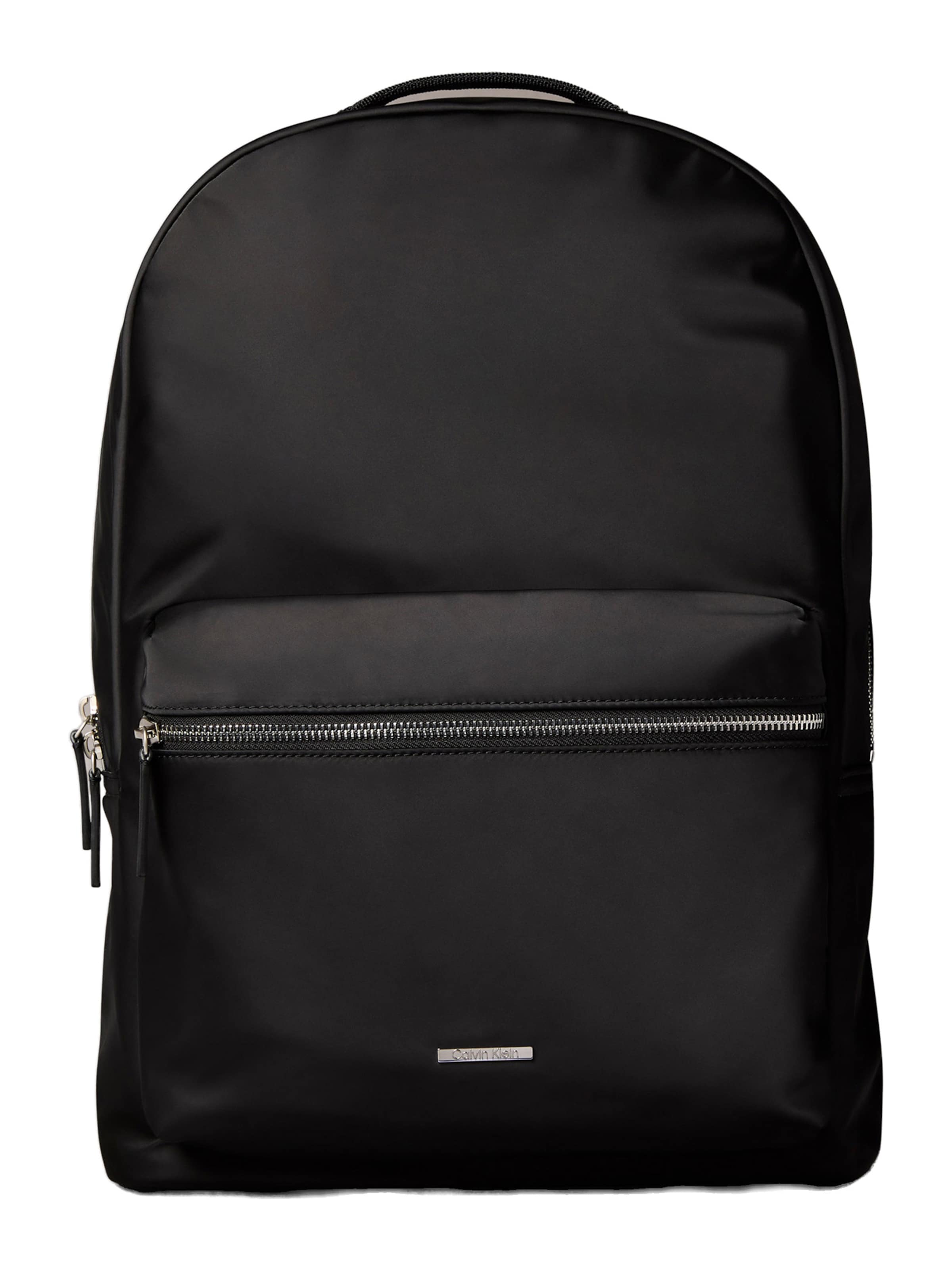 Calvin Klein Rucksack in Schwarz: Vorderseite