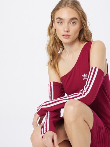 ADIDAS ORIGINALS Kleid 'Centre Stage Cutout' in Rot