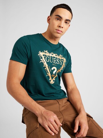 Tricou de la GUESS pe verde