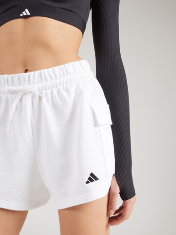 ADIDAS SPORTSWEAR Свободный крой Спортивные штаны 'Essentials' в Белый