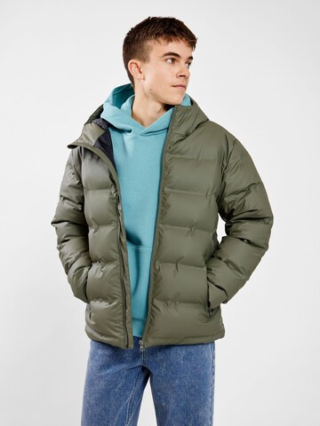 NAME IT Winter Jacket in Green: front