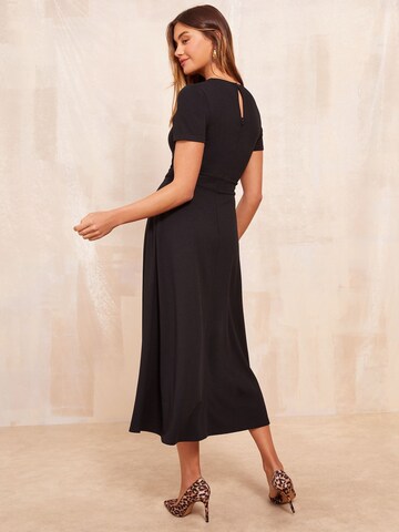 Friends Like These Kleid in Schwarz